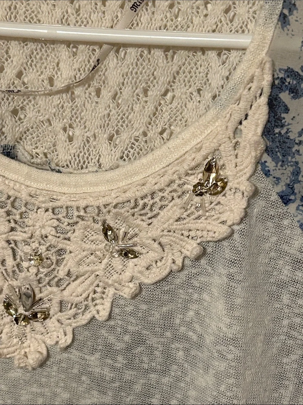 🎼Miss Me Crochet-Trim Sheer Floral Sleeve Top - Blue & Cream size M GUC - Picture 7 of 12